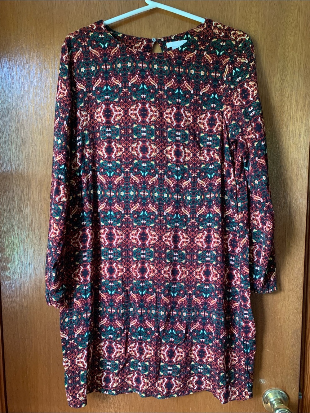 H&M Printed Long-Sleeve Shift Dress in Burgundy, Green and Black